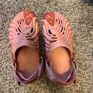 Crocs salehe bembury  size 4